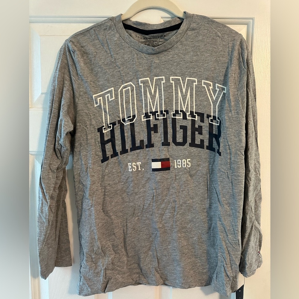 Tommy Hilfiger Boy’s Gray Long Sleeve Tee